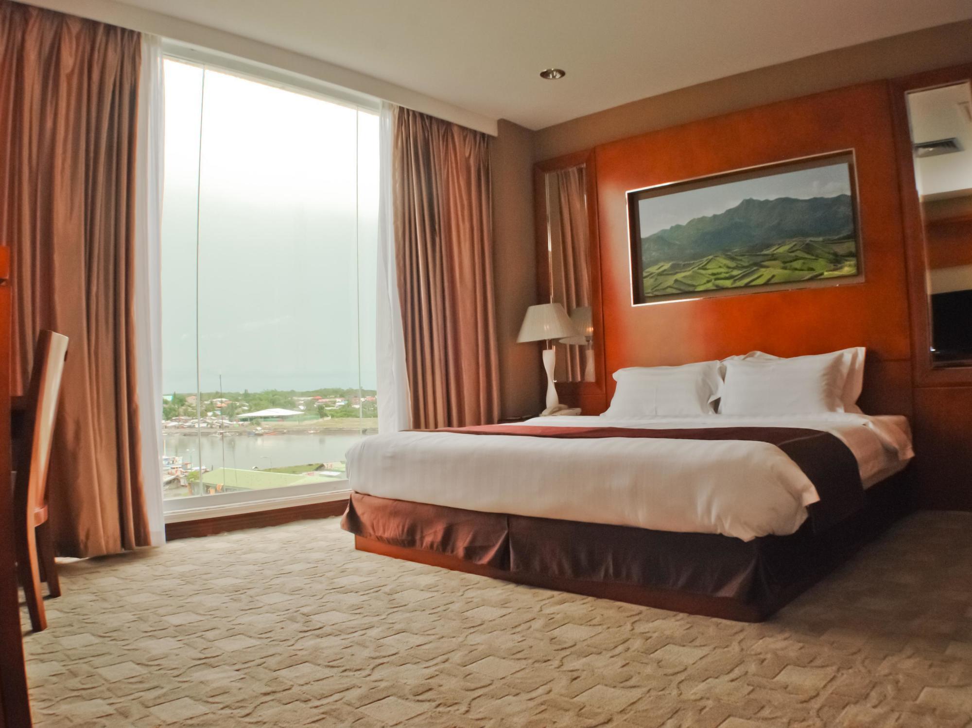 Sunlight Hotel Puerto Princesa Zewnętrze zdjęcie