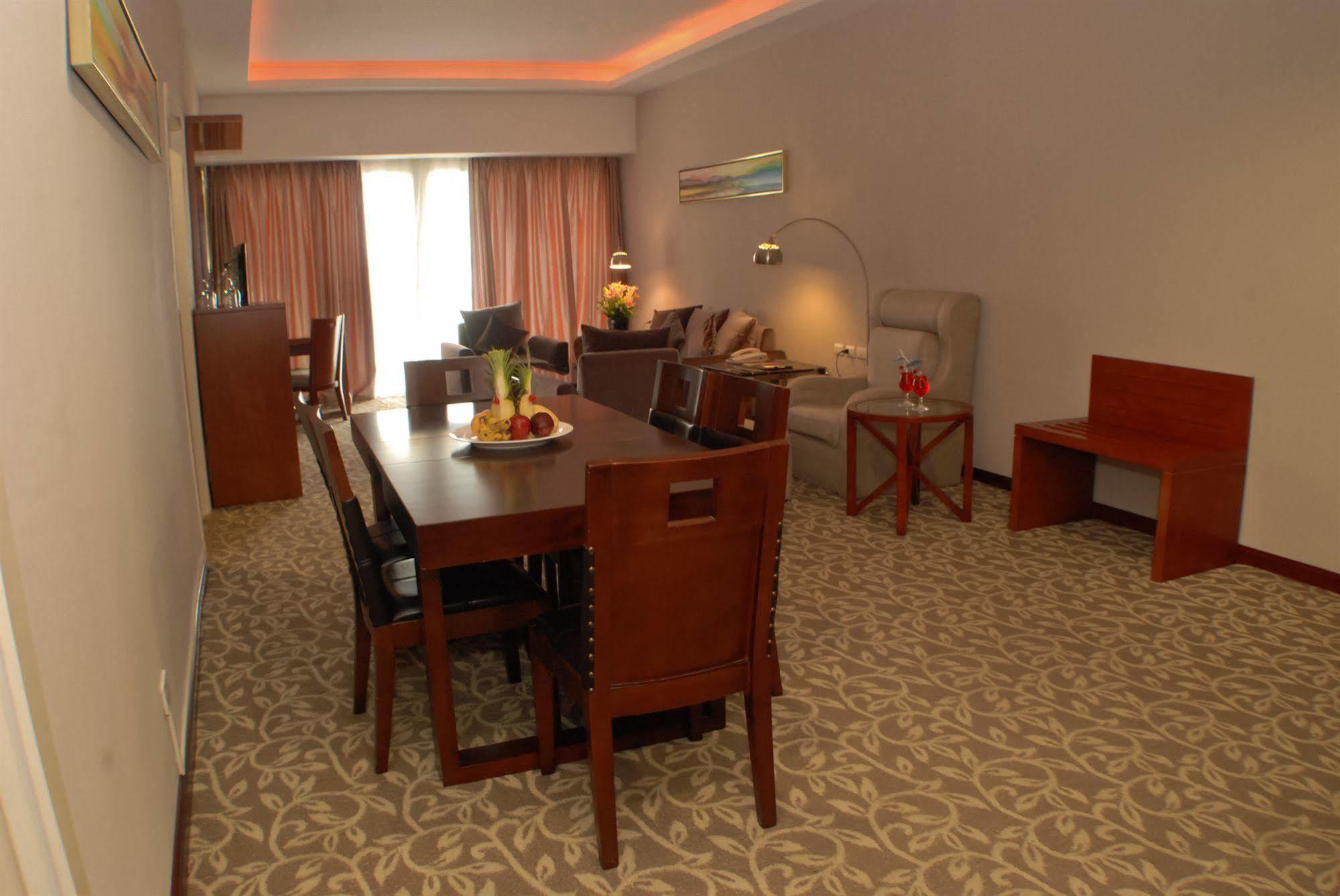 Sunlight Hotel Puerto Princesa Zewnętrze zdjęcie