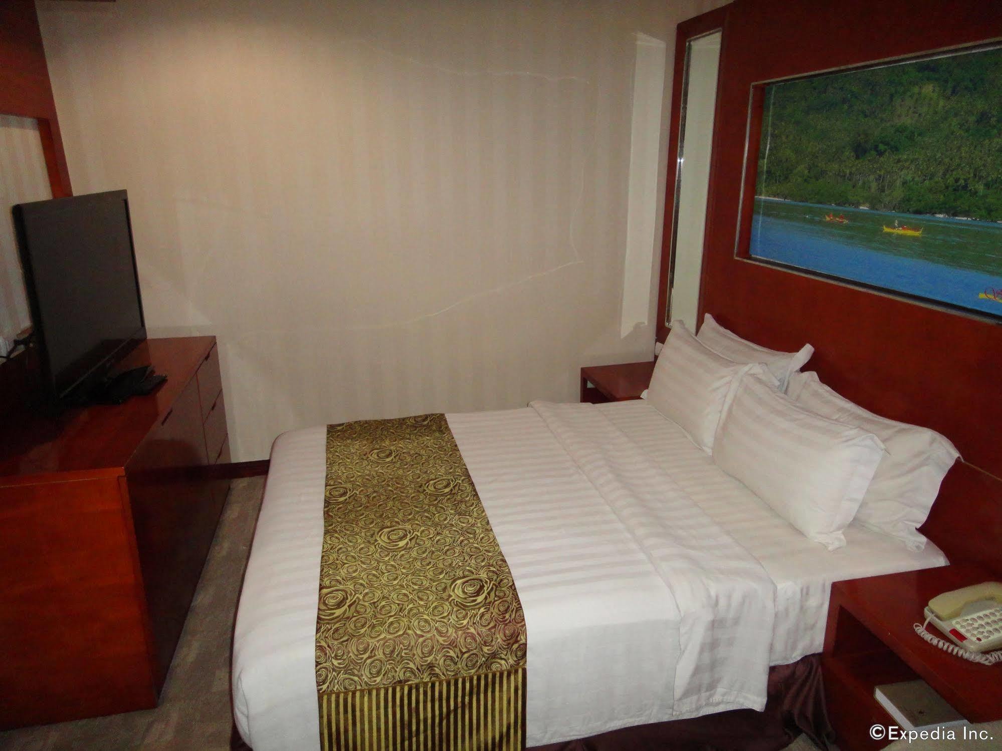 Sunlight Hotel Puerto Princesa Zewnętrze zdjęcie